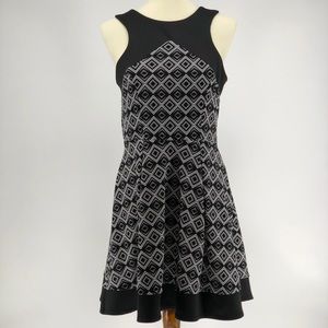 CLEARANCE 5 for $20 SALE Sleeveless Dress | Career | 8 | C10016